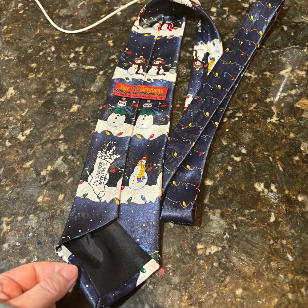 Hallmark Men’s Holiday Tie! Christmas